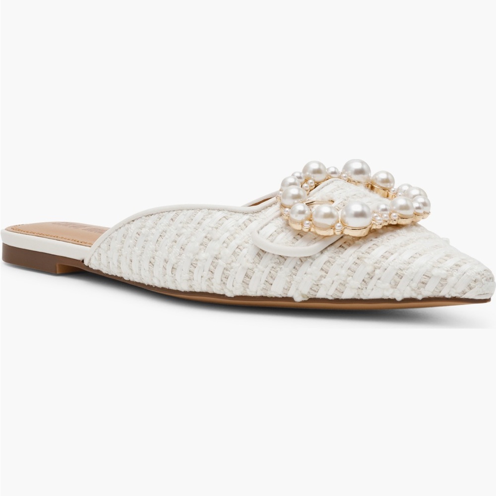 Steve Madden White Pearl-Accented Mules